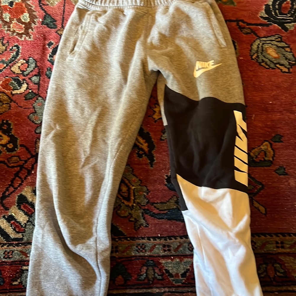 Nike joggers